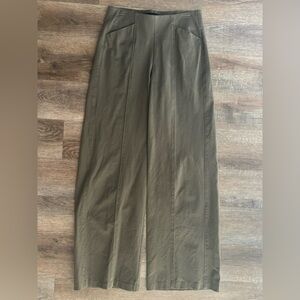 Old Navy High-Rise Wide-Leg Pants in Olive